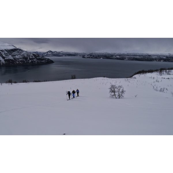 Adventure Partners Toptur hiihtoretket Pohjois-Norjassa varaukset