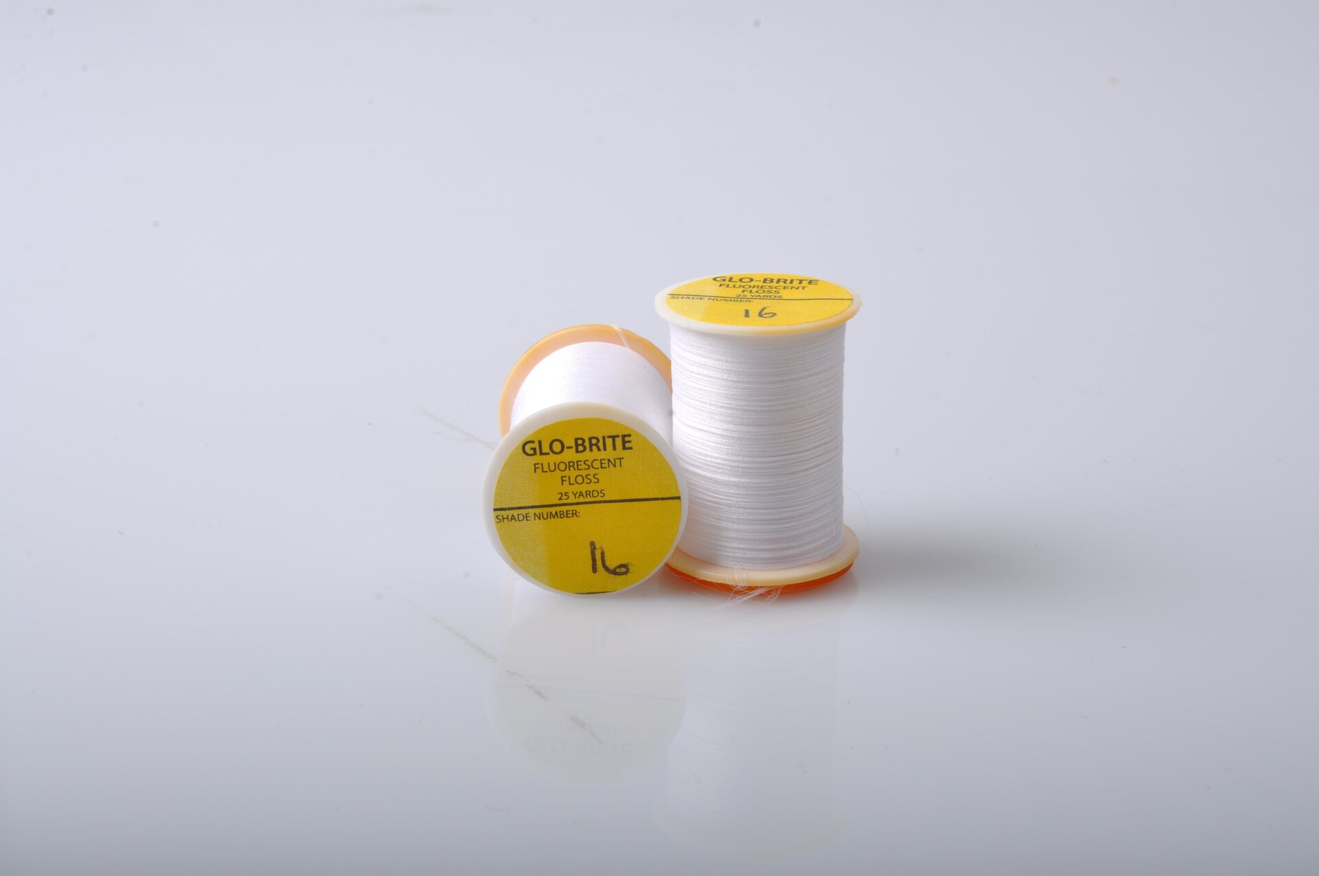 Veniard Glo-Brite Fluorescent Floss 25 Yards No.16 White