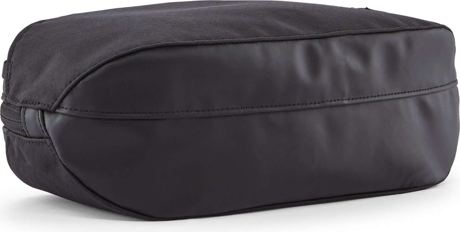 Patagonia Black Hole Cube 3L Black w/ Black