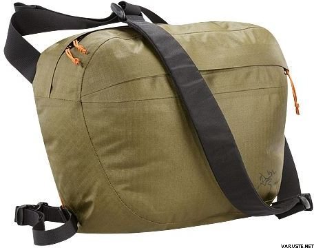 Arc'teryx Lunara 10 Dark Moss