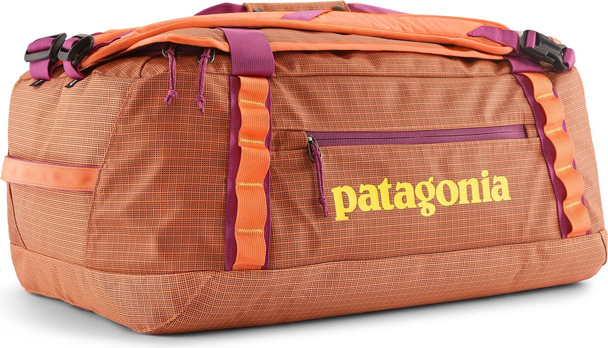 Patagonia Black Hole Duffel 40L Peach Sherbet