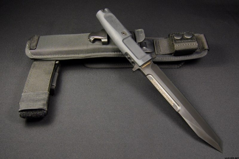 Extrema Ratio Fulcrum Black