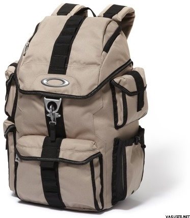 oakley dry goods pack