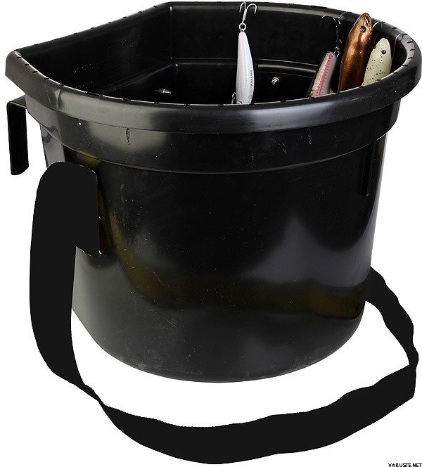 Savage Gear Lure Bucket M