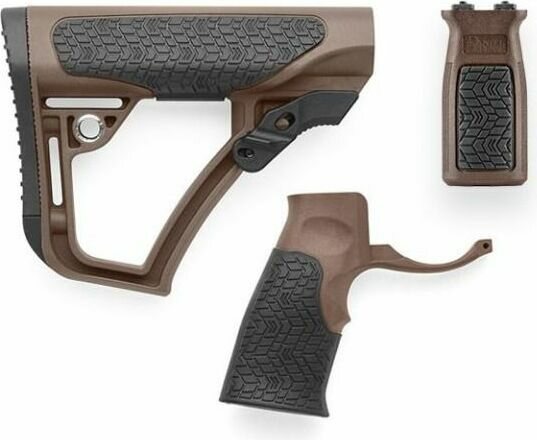 Daniel Defense Buttstock, Pistol Grip & M-LOK Vertical Foregrip Combo Mil-Spec+