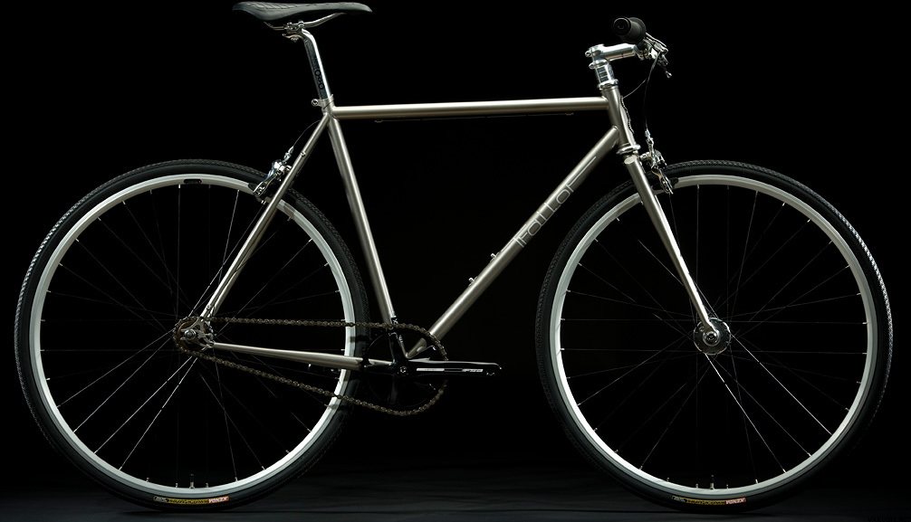 Traitor Cutlass Complete Pewter Silver