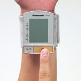 Panasonic Diagnostec EW 3038 -verenpainemittari, rannemalli