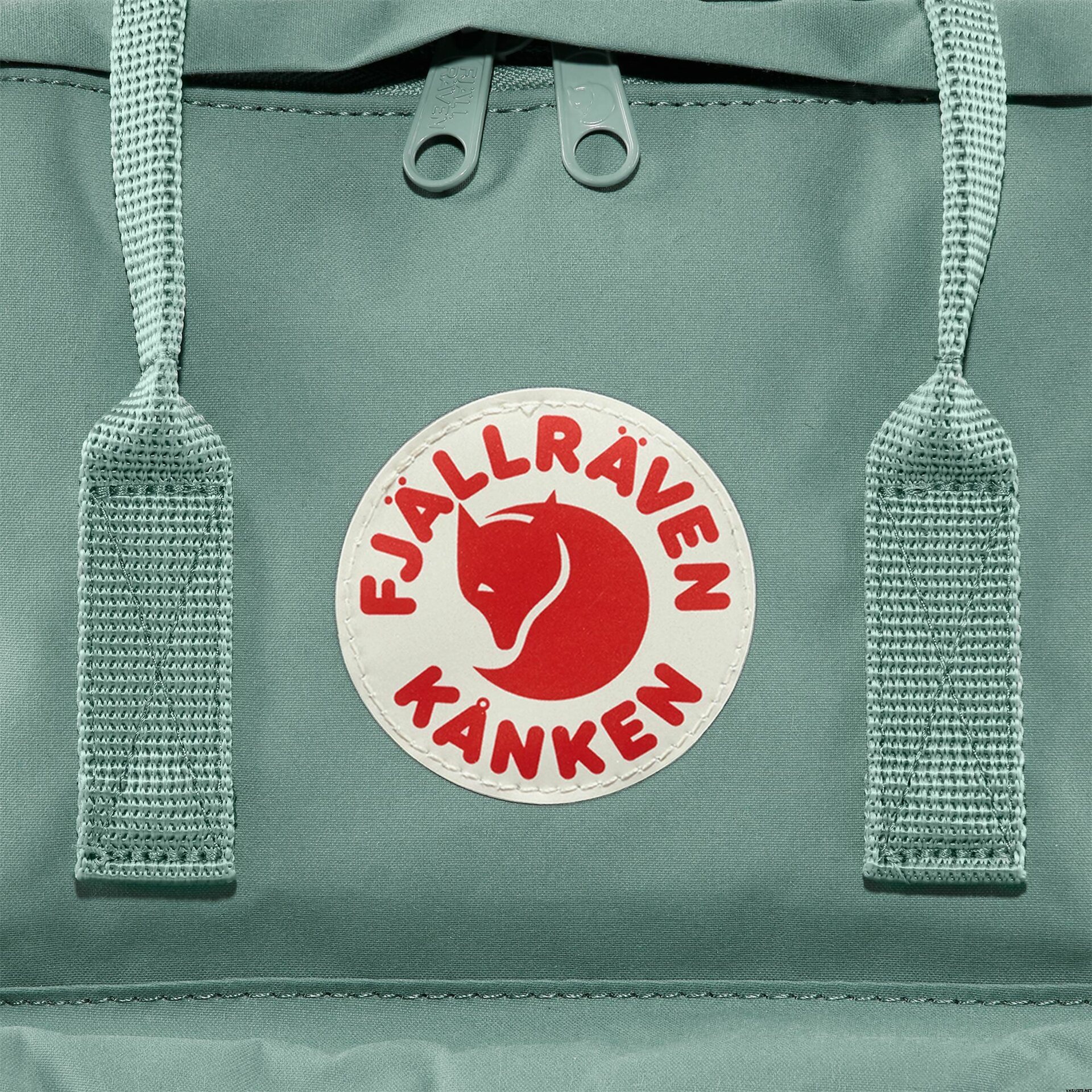 Fjallraven - Kanken Classic Backpack for Everyday, Frost Green