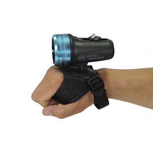 Light & Motion Sola Dive 800