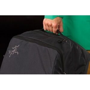 Arc'teryx Covert Case I/C/O | Travel backpacks | Varuste.net English