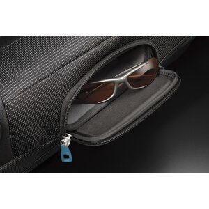 Thule Crossover 38L Rolling Carry-On