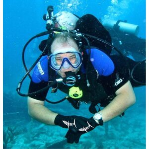 Darkfin Glove, Mens