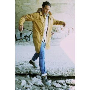 Oakley Icon Trench