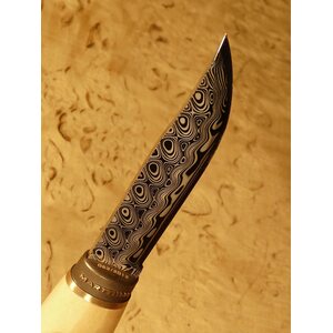 Marttiini Lynx Damascus in a wooden gift box