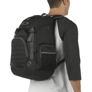 Oakley Overdrive Pack