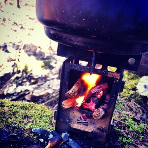 Bushcraft Essentials Outdoor Pocket Micro Stove - EDC BOX