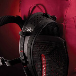 Lowe Alpine Aeon 27