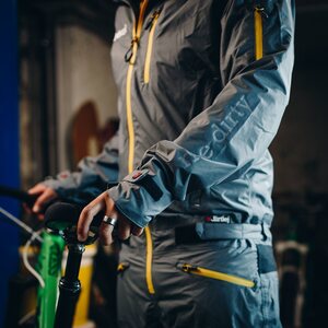 Dirtlej Dirtsuit Classic Edition
