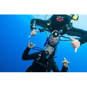 PADI Yksityiskurssi /Open Water Diver - laitesukelluksen peruskurssi Dry Suit Speciality - kuivapukuluokituksella(OWD)