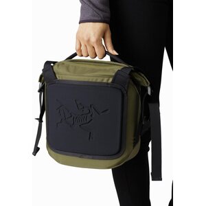 Arc'teryx Arro 8 Shoulder Bag