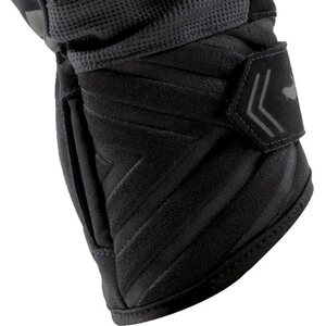 Sealskinz Waterproof All Weather LED Cycle Glove