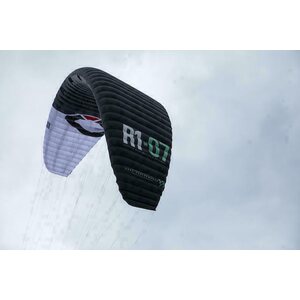 Ozone R1 V4 Kite Only 18m²