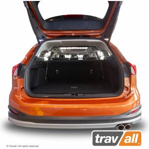 Travall Dog Guard Ford Focus Estate 2018-