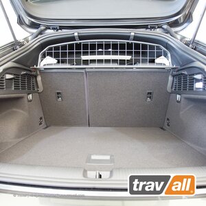 Travall Koiraverkko Audi Q2/SQ2 2016-