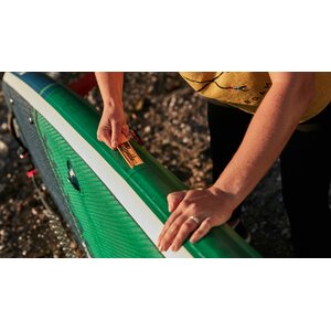 Red Paddle Co 13'2" x 30" Voyager+ Touring package