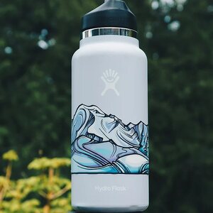 Hydrascape Infinity Sticker Mt. Rainier