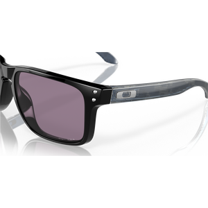 Oakley Holbrook XL, Polished Black w/ Prizm Grey