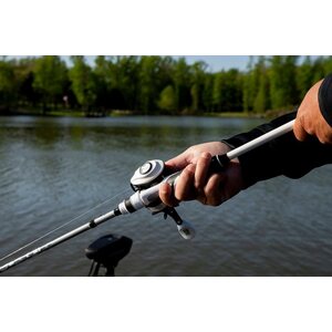 Abu Garcia Max4 PRO