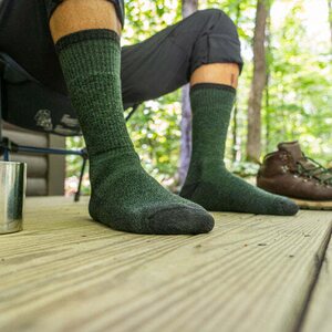 Darn Tough Nomad Boot Midweight with Full Cushion Merino Mens