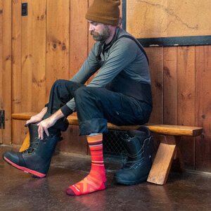 Darn Tough Snowpack OTC Midweight with Cushion Merino Mens