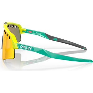 Oakley Sutro Lite Sweep, Tennis Ball Yellow w/ Prizm Ruby