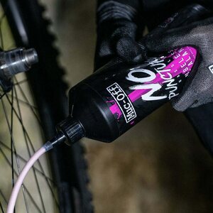 Muc-Off No Puncture Hassle Tubeless Sealant 1L