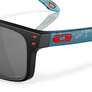 Oakley Holbrook, Matte Black w/ Prizm Black