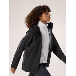 Model Measurements:
Height: 5'8"/172.7cm
Chest Width: 32"/81.3cm
Waist: 25"/63.5cm
Hip: 38"/96.5cm
Wearing Size: Medium