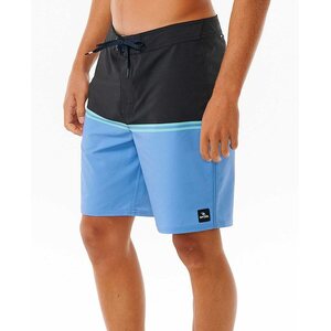 Model Length: 180 cm. Size: M.