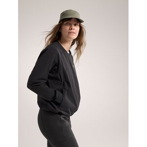 Model Measurements: Height: 5'8"/172.7cm. Chest Width: 32"/81.3cm. Waist: 25"/63.5cm. Inseam: 28"/71.1cm. Hip: 38"/96.5cm. Wearing Size: Small