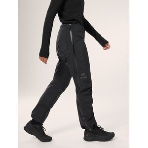 Model Measurements:
 Height: 5'8"/172.7cm.
 Chest Width: 32"/81.3cm.
 Waist: 25"/63.5cm.
 Inseam: 28"/71.1cm.
 Hip: 38"/96.5cm.
 Wearing Size: Small.