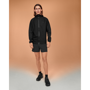 Model Length: 188 cm. Size: M.