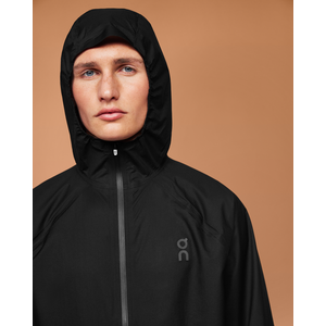 Model Length: 188 cm. Size: M.