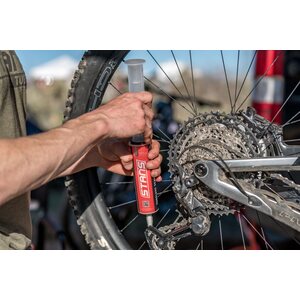 Stan's NoTubes Injector