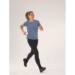 Arc'teryx Essent High-Rise Utility Legging 26' Womens