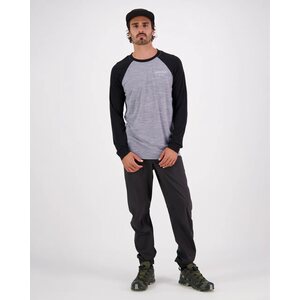 Mons Royale Icon Merino Raglan Long Sleeve Mens