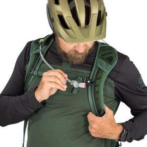 Osprey Raptor 10
