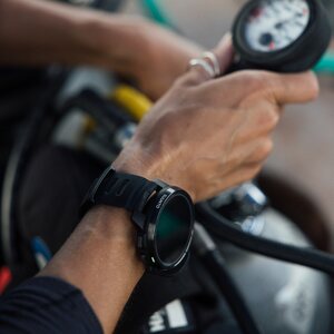 Suunto Ocean + Tank Pod