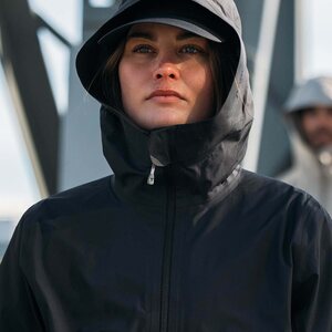 Houdini One Parka II Womens