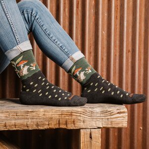 Darn Tough Wild Life Crew Lightweight with Cushion Merino Womens